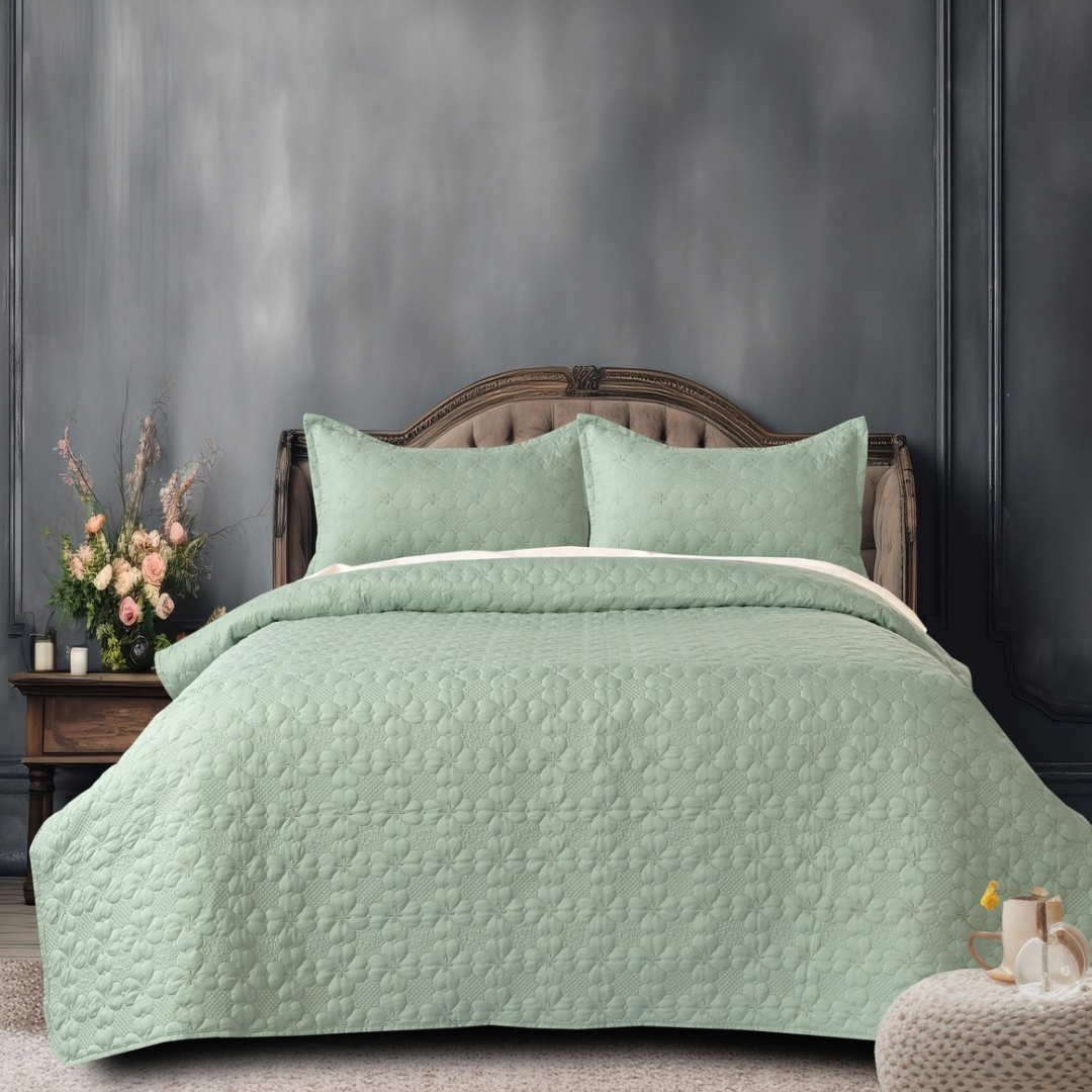 Somerhil Bedcovers Set- 1 Bedcover (90 x 100 inches) 2 Coordinated Pillow Covers (17 x 27 inches)