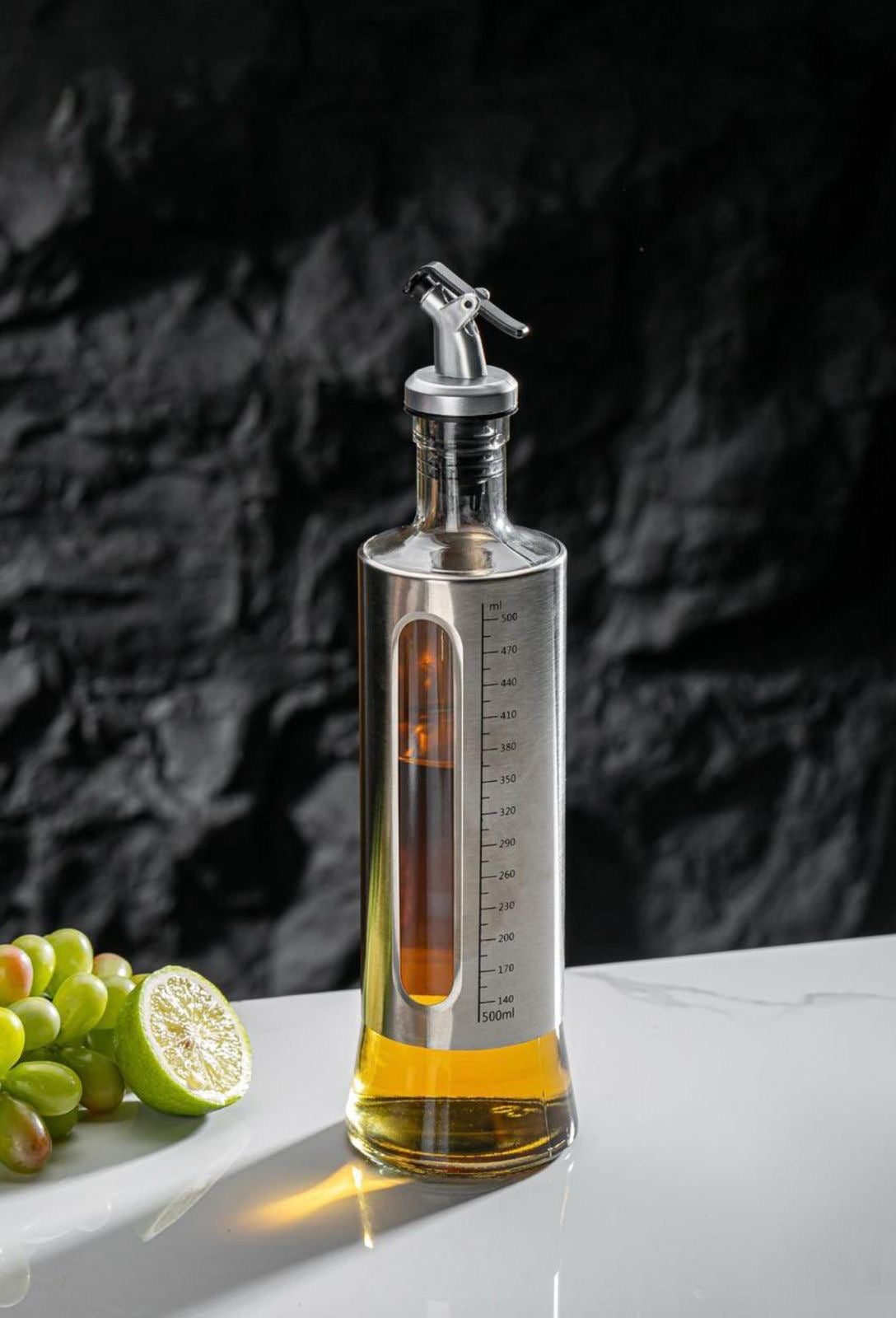 Sleek Glass Oil Dispenser – Leakproof, Stylish & Easy Pour Design