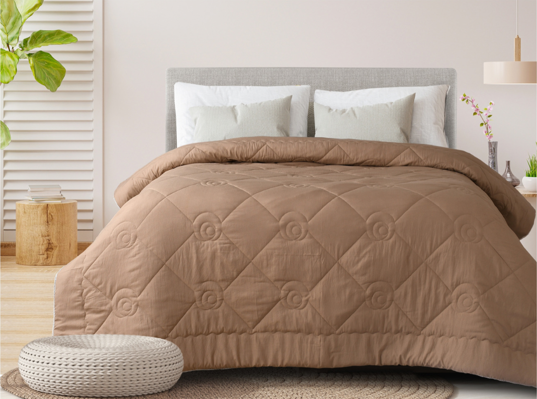 Premium Comfort Quilts – Soft, Warm & Lightweight for All Seasons